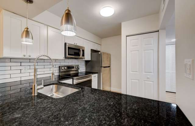 Granite Countertops***Evansville, Indiana*** 1 Bed 1 Bath $1,099.00/mo photos photos