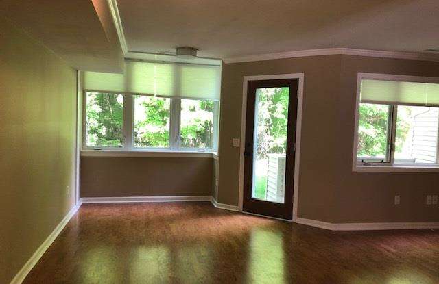 74 BELMONT DR Gallery 4