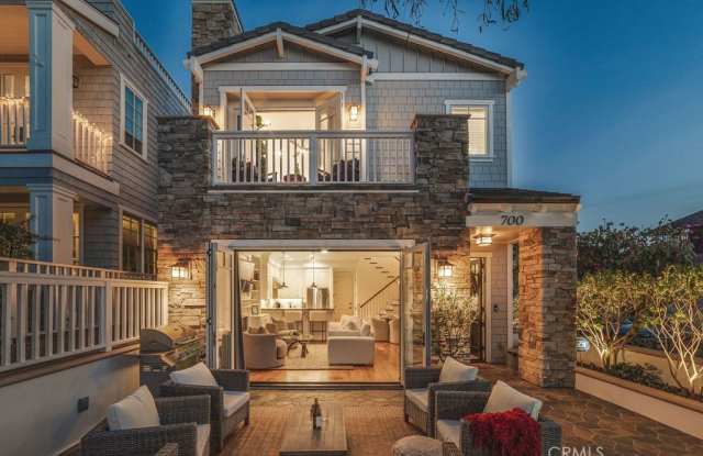 700 Acacia Avenue photos photos