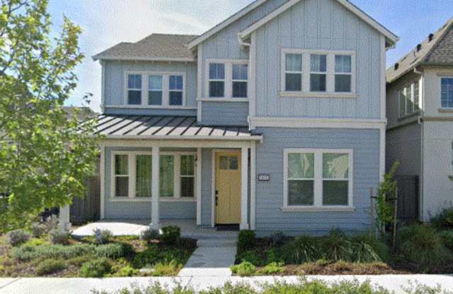 Stunning five bedroom in The Cannery photos photos