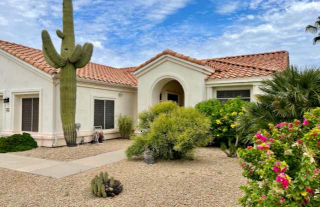 Scottsdale 3 Bed, 2 Bath Single Story Home PLUS Den photos photos Scottsdale 3 Bed, 2 Bath Single Story Home PLUS Den photos photos