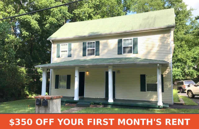 Updated Rossville Home – Minutes from Chattanooga - Pet Friendly! $350 off First Month's Rent! Gallery 1