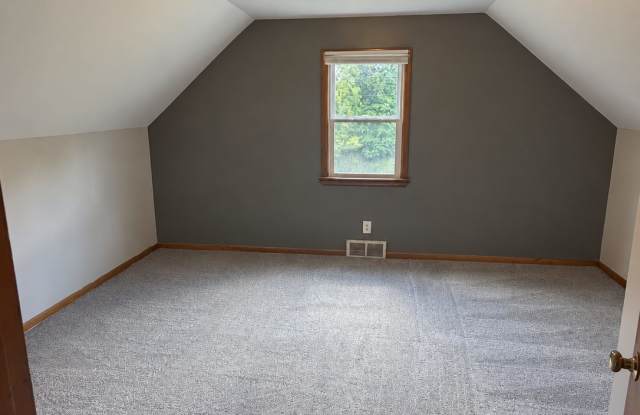 16705 Hillsboro Road Gallery 3