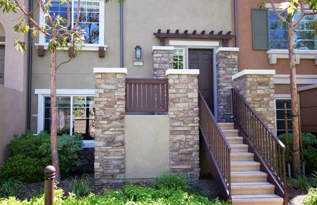 Tri-level Riverwalk Townhouse in Santee photos photos