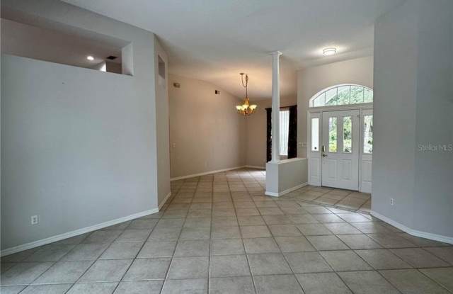 2001 PARK FOREST Boulevard Gallery 3