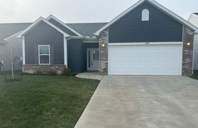 Modern 3B/2B home located in South Lafayette's quiet neighborhood. - 4792 Dobson Drive, Tippecanoe County, IN 47909