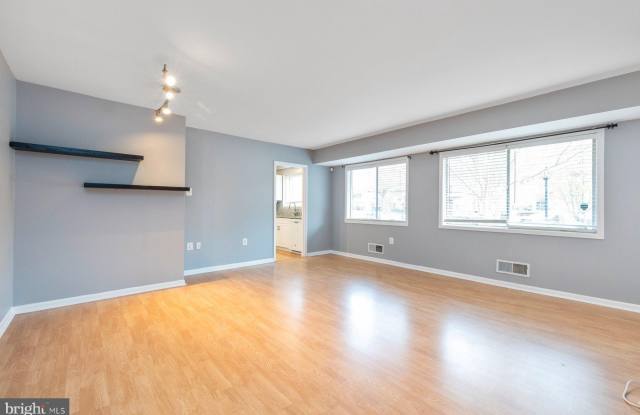 10620 WEYMOUTH STREET - 10620 Weymouth Street, North Bethesda, MD 20814
