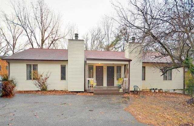 Two Bedroom Duplex with Garage and Storage / North Asheville photos photos