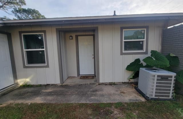 1420 Bakalane Ct - 1420 Bakalane Court, Pensacola, FL 32504