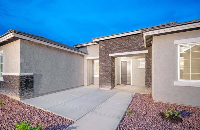 Luxury Estate on 1+ Acre | 6 Beds, Mountain Views & 4-Car Garage Gallery 4