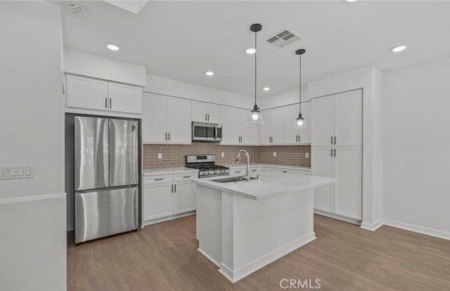 9608 Nova Place Gallery 3