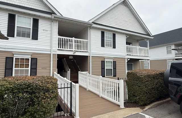 8303 Spring Creek Lane Gallery 2