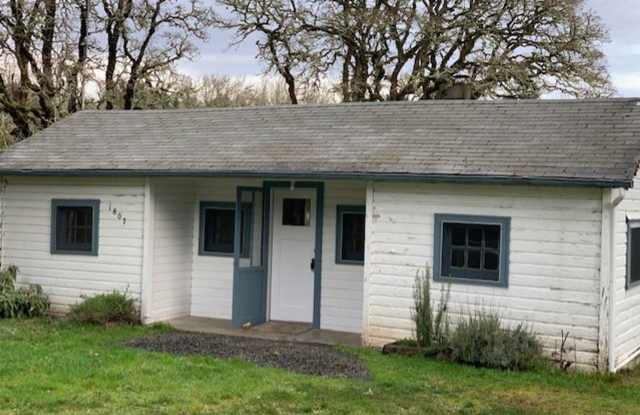 Updated 1 Bedroom ~ 1 Bathroom Cottage Minutes From OSU photos photos