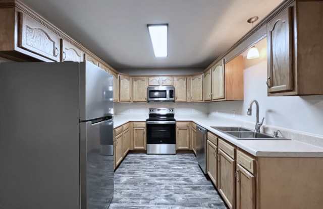 610 East 7th Street - 1 Gallery 3