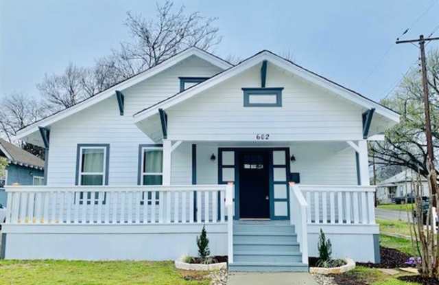 602 S Chestnut Street - 602 South Chestnut Street, McKinney, TX 75069