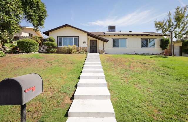 3917 Columbus Street - 3917 Columbus Street, Bakersfield, CA 93306