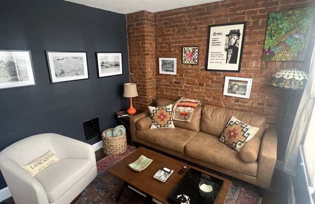 409 North Cherry Street Gallery 2