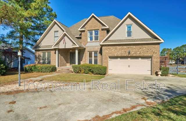 695 Cedar Pt. - 695 Cedar Point, Moore County, NC 28394
