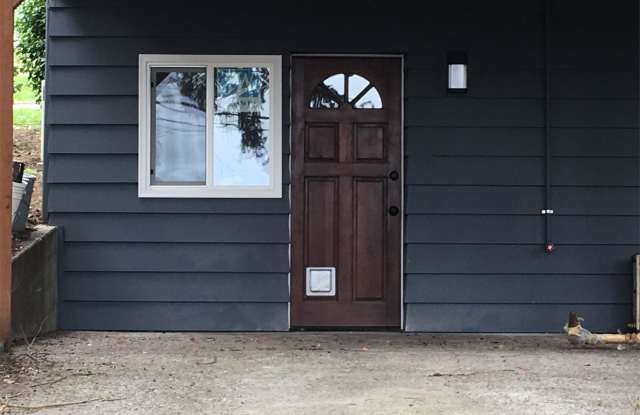 441 NE Adams AveUnit B photos photos 441 NE Adams AveUnit B photos photos