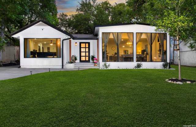 423 College Blvd. photos photos