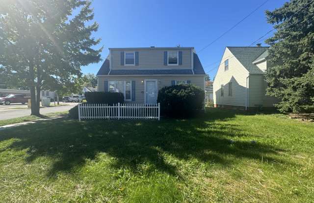 5716 Dunham Road - 5716 Dunham Road, Maple Heights, OH 44137