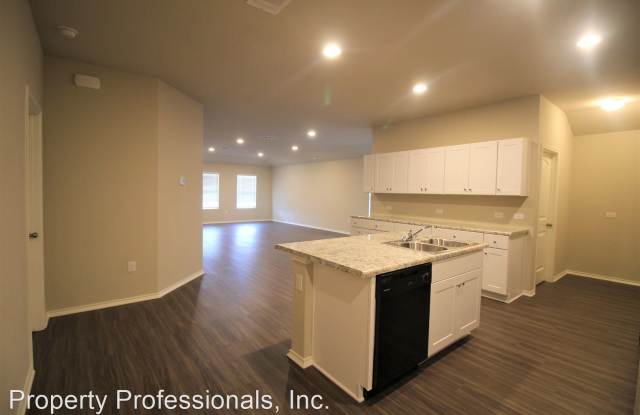 382 N Kowald Lane Gallery 2