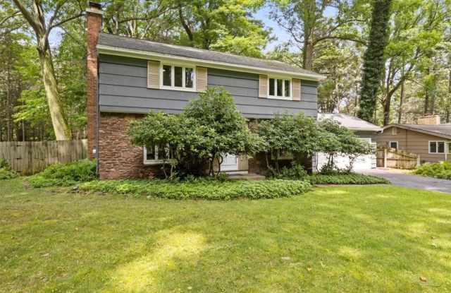 485 Oakridge Drive Gallery 3