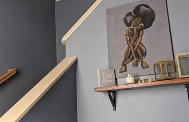 6015 Pinebark Court Gallery 2
