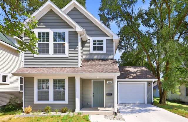 Move In Special: Get August & September Rent FREE! Move in by August 31st to receive FREE rent for both August and September. Take advantage of this limited-time offer!! photos photos