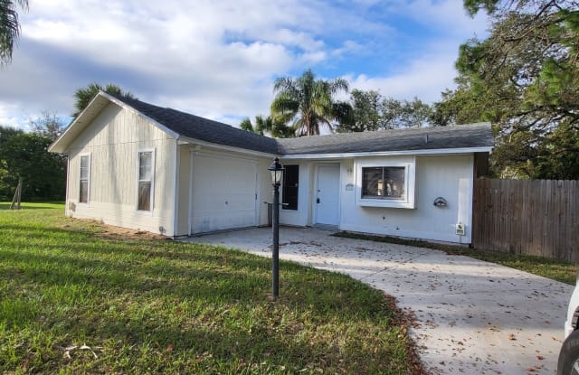 750 Rose Avenue - 750 Rose Avenue, Sebastian, FL 32958