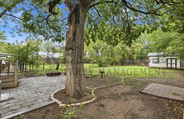 122 Gordon South Gallery 3