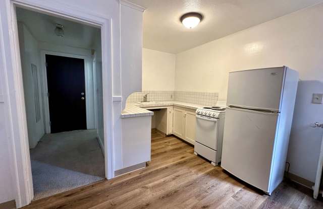 Devoe Apartments photos photos