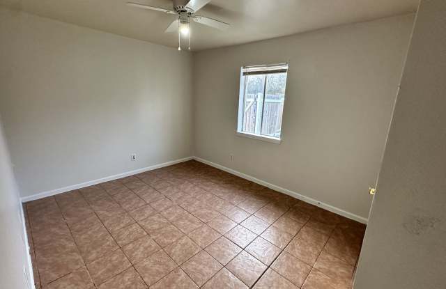 4009 Milton Street - C Gallery 3
