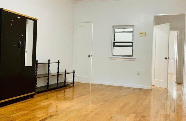 62-55 99 Street Gallery 2