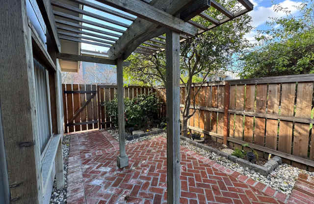 521 Cape Blanco Ct photos photos