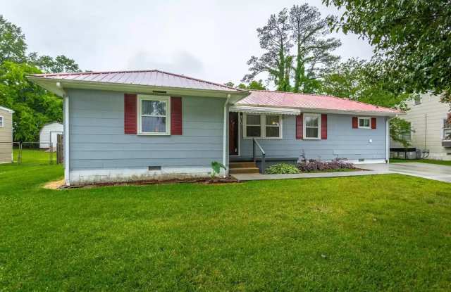 Amazing 2bed/1bath - 6628 Hilton Drive, East Ridge, TN 37412