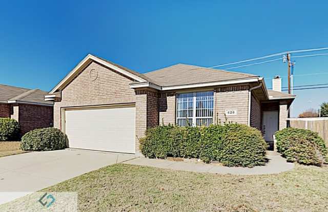 628 Caravan Drive - 628 Caravan Drive, Fort Worth, TX 76131