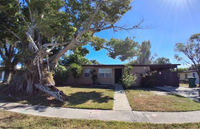 Charming Updated Home with Modern Kitchen and Spacious Living in a Peaceful Neighborhood photos photos Charming Updated Home with Modern Kitchen and Spacious Living in a Peaceful Neighborhood photos photos