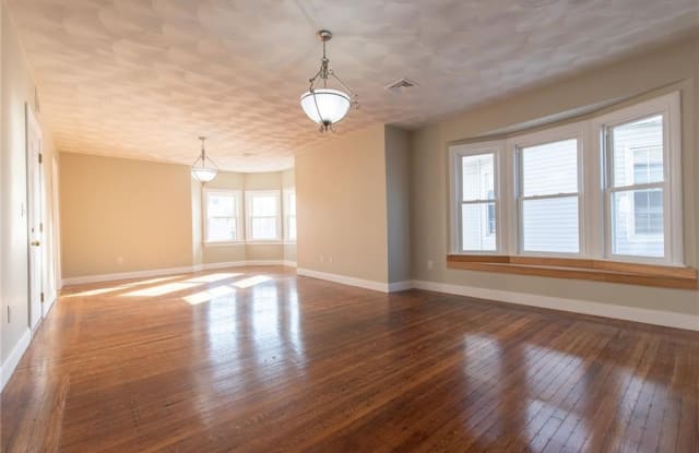 29 Marlborough Avenue - 29 Marlborough Avenue, Providence, RI 02907
