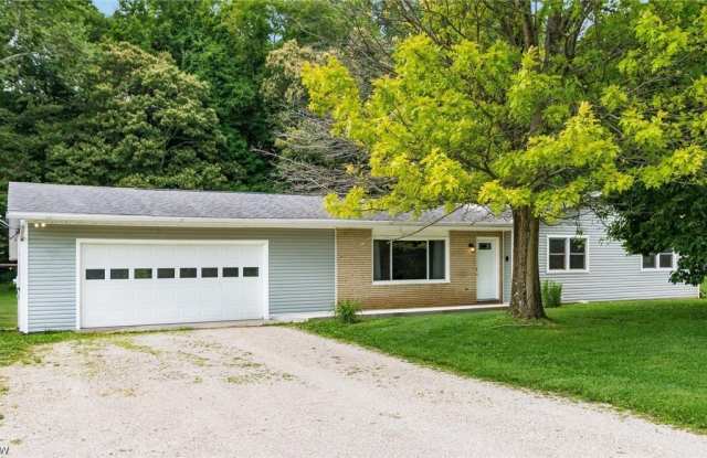 7785 Blackrun Road Gallery 1
