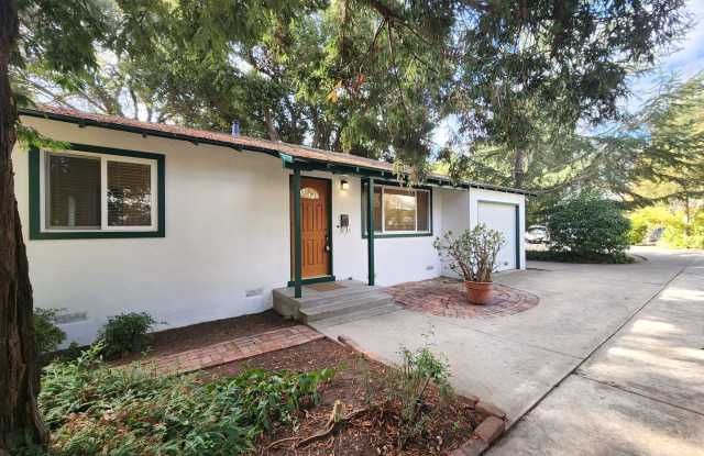 Beautiful Remodeled Duplex in Palo Alto Available Now! - 969 Addison Avenue, Palo Alto, CA 94301