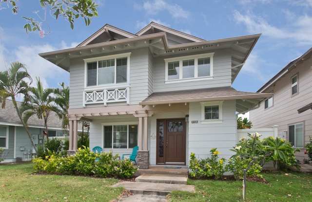 Available Now! Ocean Pointe – 3 Bedroom / 2.5 Bath / Garage – Yard Service Included photos photos
