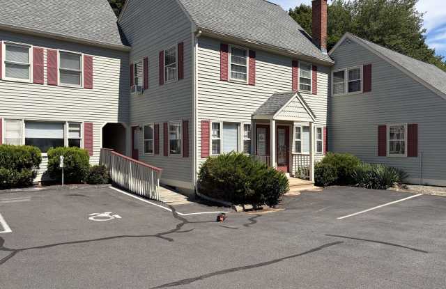 2257 Boston Post Road Gallery 1