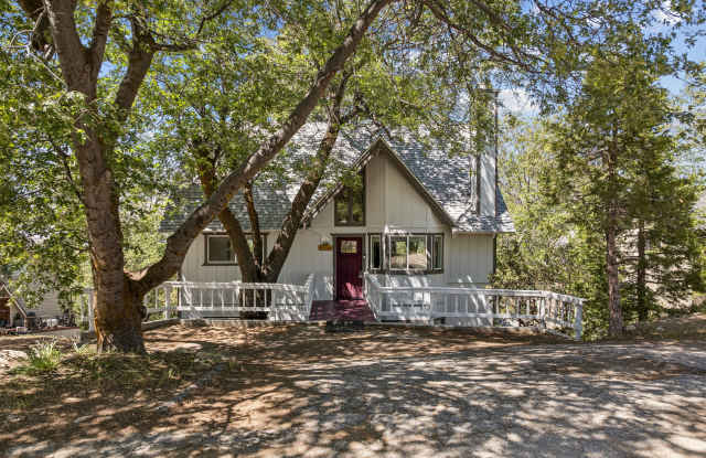 1351 Montreal Dr photos photos