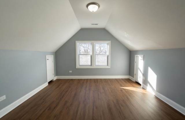 2717 N Rutherford Avenue Gallery 4