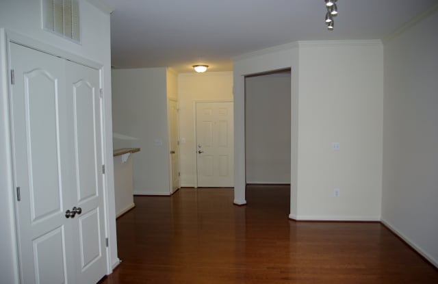 43144 Sunderland Terrace Gallery 4