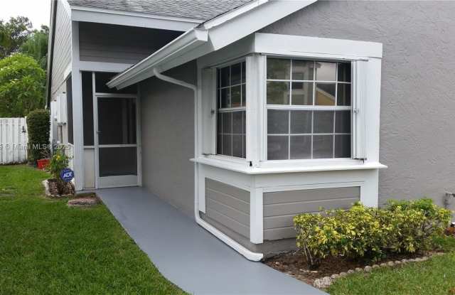 11071 SW 11th Pl photos photos