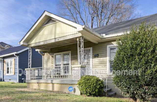 922 Wedgewood Avenue photos photos