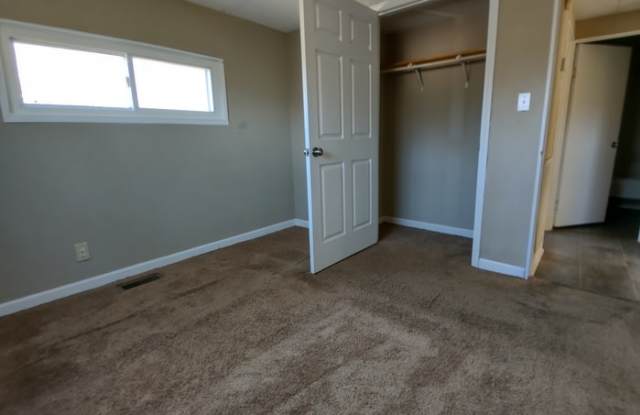 143 Neth Drive Gallery 3