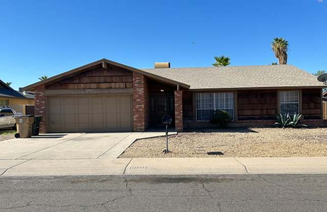 BEAUTIFUL COUNTRY MEADOWS! **NO HOA** - 10807 West Kaler Drive, Maricopa County, AZ 85307